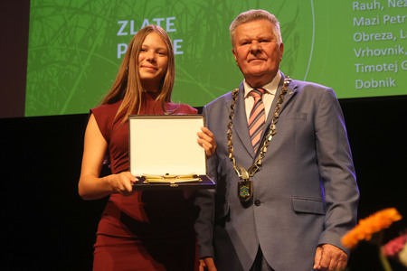 ZLATA PETICA 123 FOTO LJUBO VUKELIČ